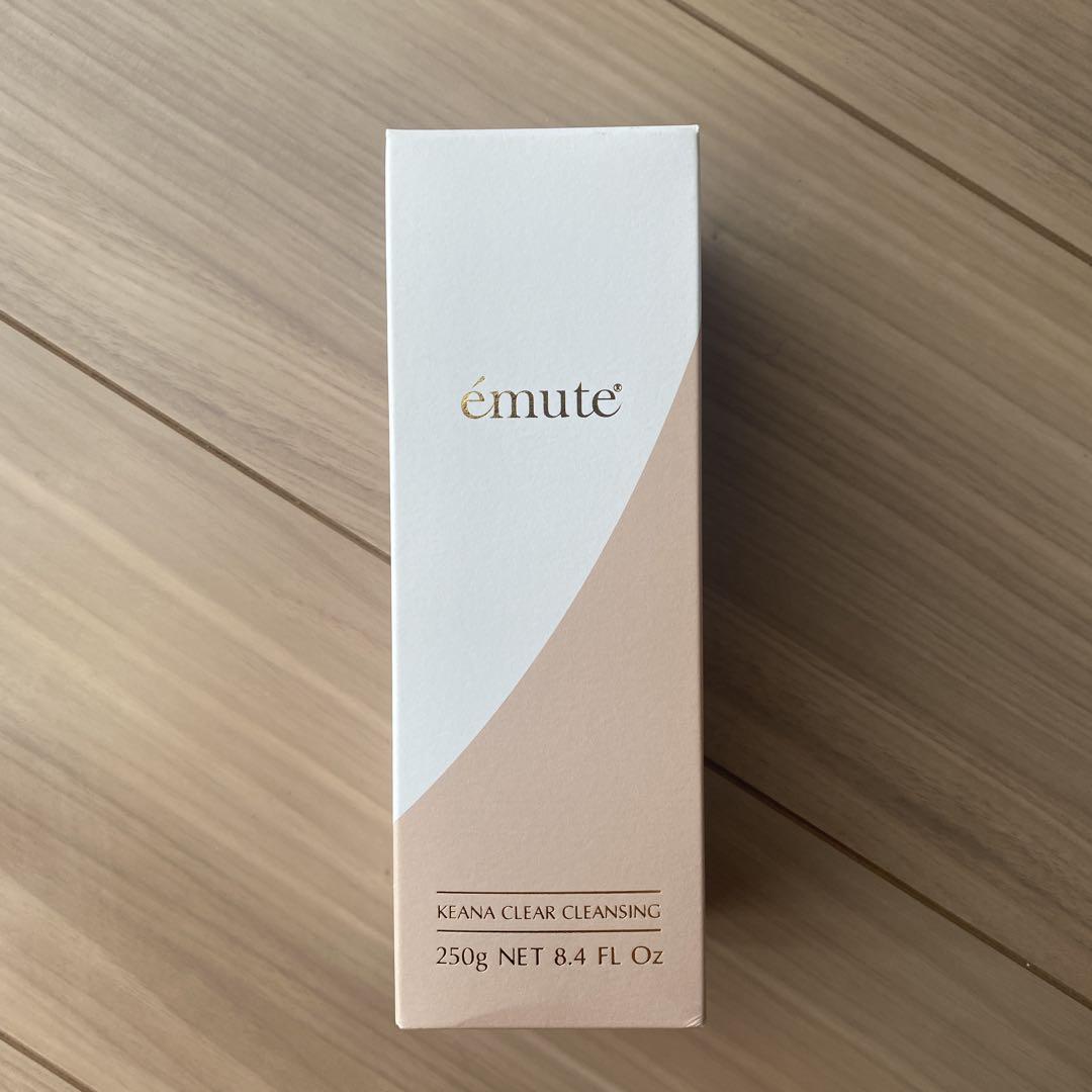 émute KEANA CLEAR CLEANSING 250g
