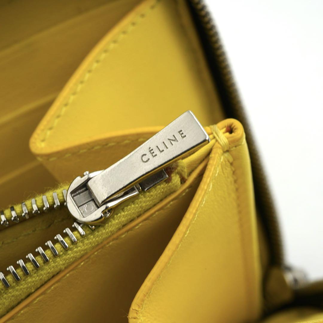 ✨未使用に近い✨　CELINE 長財布　ラージフラップウォレット　バイカラー ✨未使用に近い✨ CELINE 長財布 ラージジップドウォレット バイ