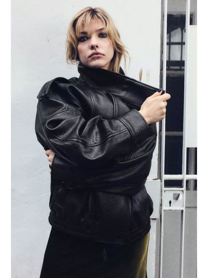 ZARA フェイクレザージャケット ブラック L ZARA フェイクレザージャケット ブラック L