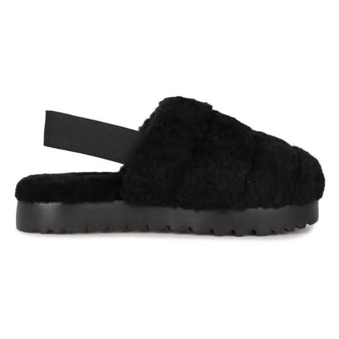 中古・古着通販】UGG (アグ) ファーサンダル ブラック サイズ:25