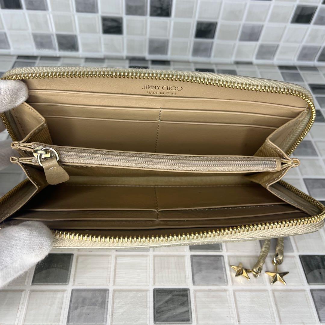 26 JIMMY CHOO ジミーチュウ ラウンドファスナー 長財布