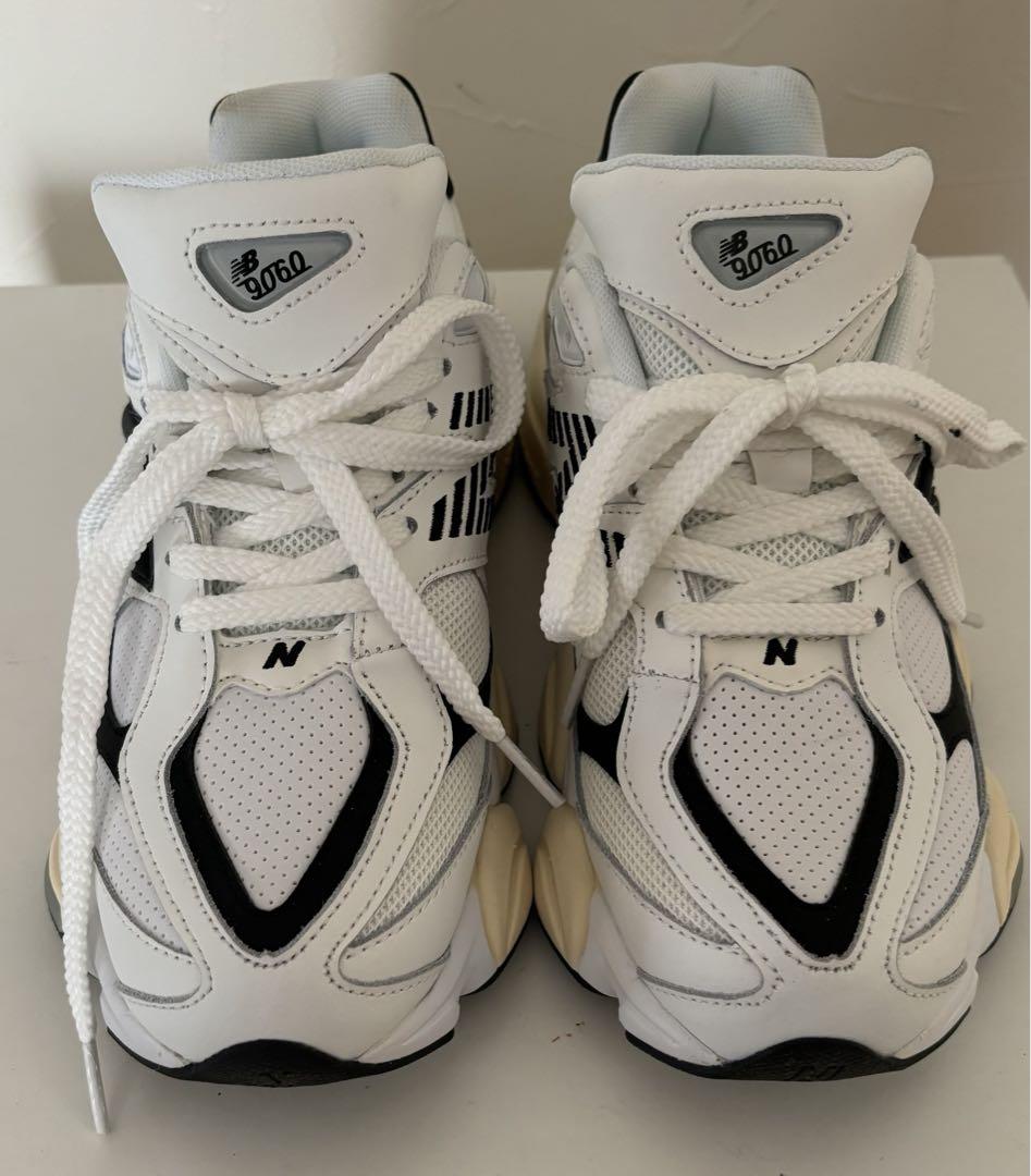 New Balance 9060 ホワイト/ブラック スニーカー
