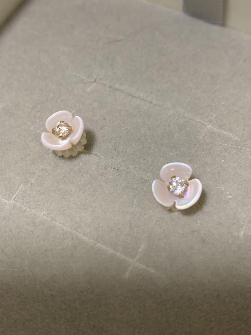 入荷nowオンラインストア TSUTSUMI 花モチーフ ピアス アクセサリー