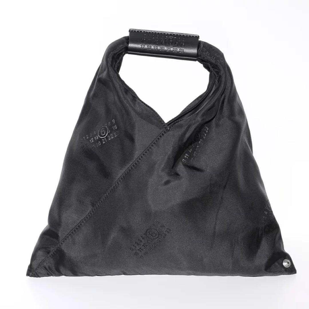 MM6 Maison Margiela SB6WD0013 P6197 ブラック