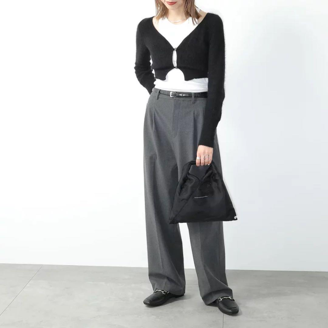 MM6 Maison Margiela SB6WD0013 P6197 ブラック
