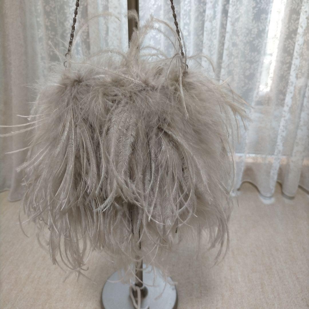 オーストリッチ　 パーティーバッグ グレー チェーン付き