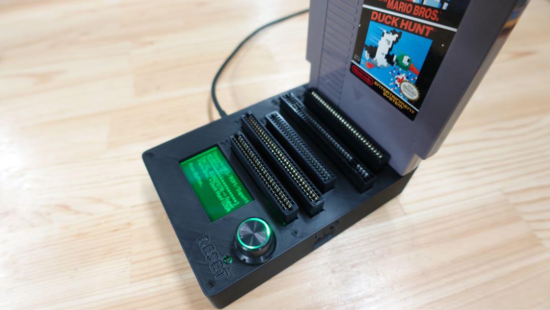 CartridgeReader V5 SA1対応 自動電圧選択【ライトグリーン】 テレビゲーム