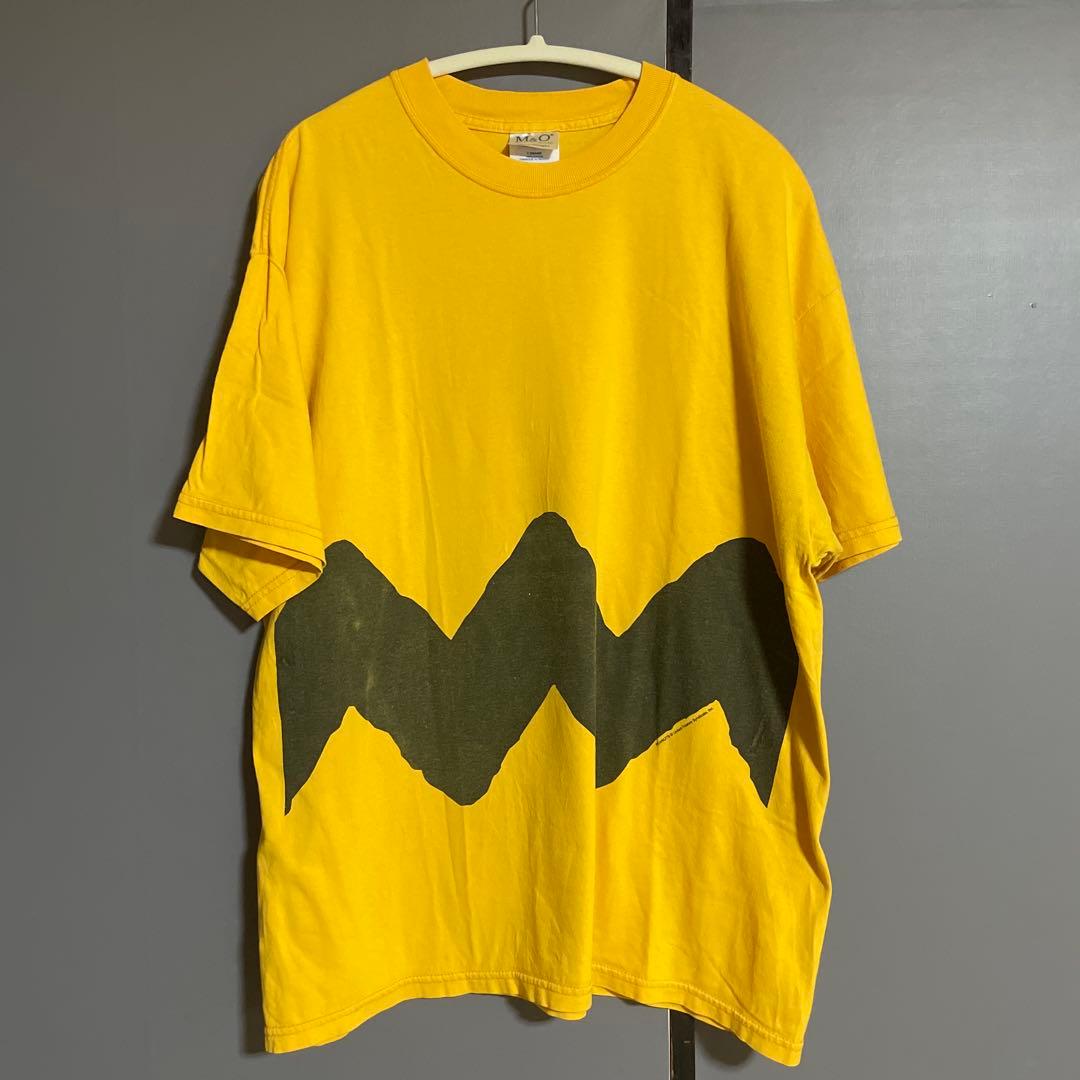 ピーナッツ　チャーリーブラウン Tシャツ