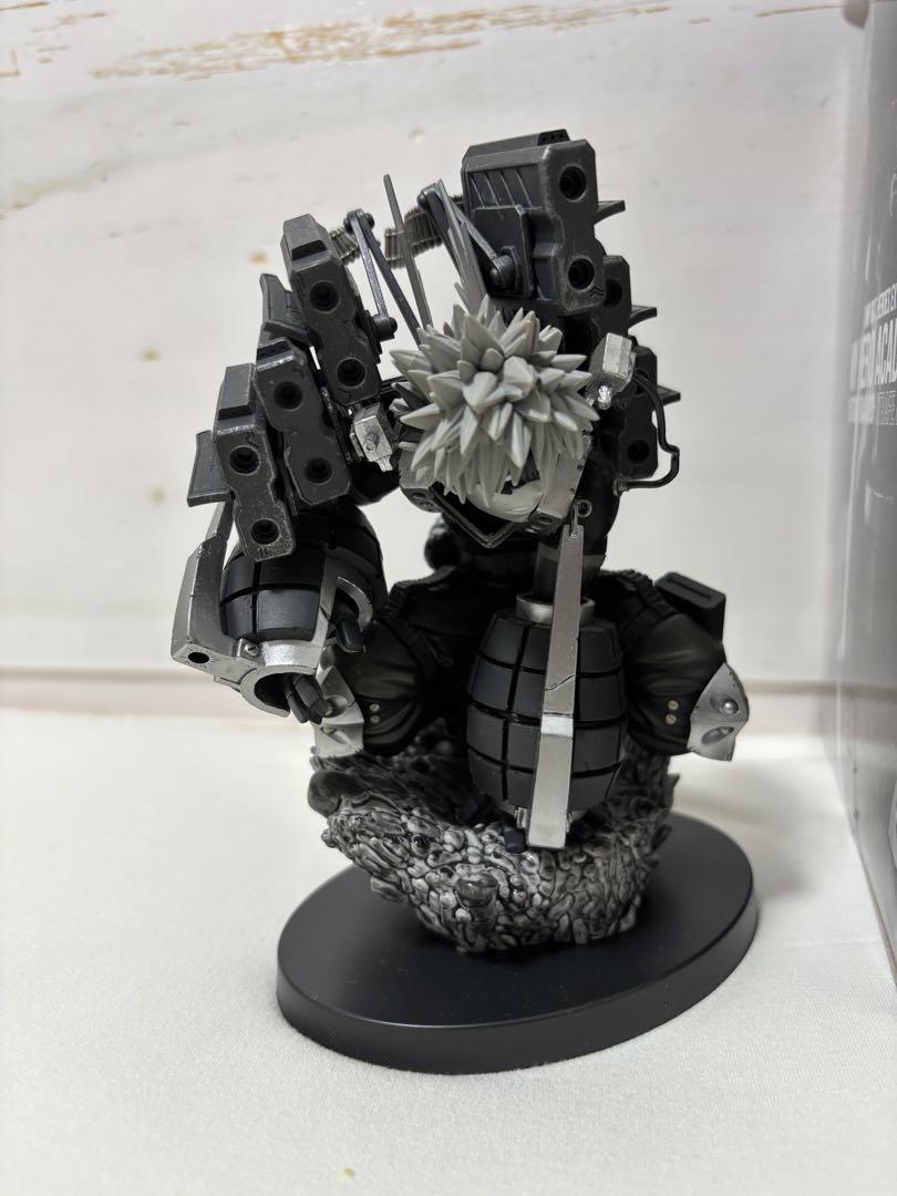 爆豪勝己 ジャンプGIGA フィギュア ストレイフパンツァー 応募者全員サービス