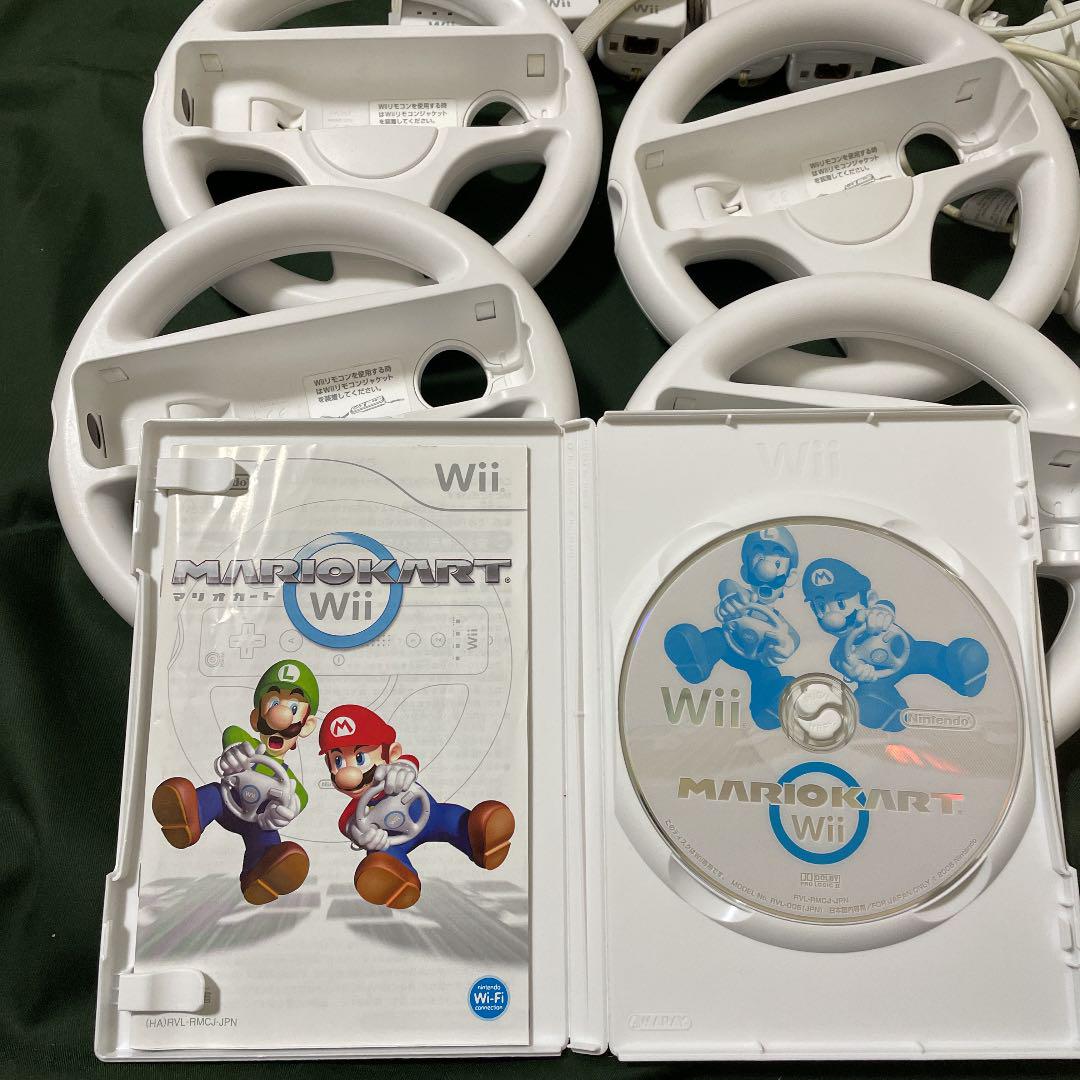 Wiiセット wiifit、マリカーマリオシリーズ