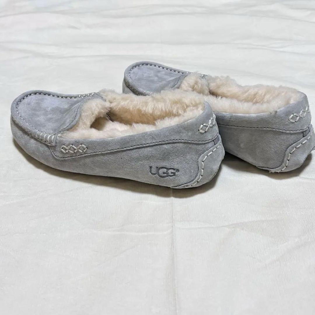 【極美品】✨　UGG 23cm リアルムートン　モカシン　グレー　スエード