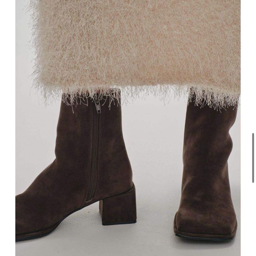 ★ SquareHeelBoots