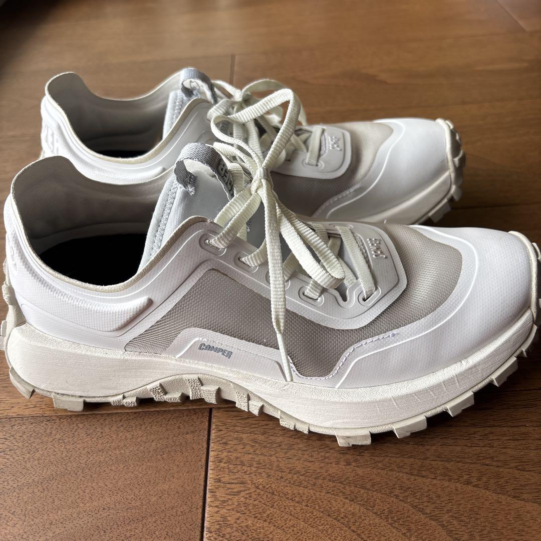 Camper 厚底ホワイト スニーカー 24.0cm ザムストインソール付