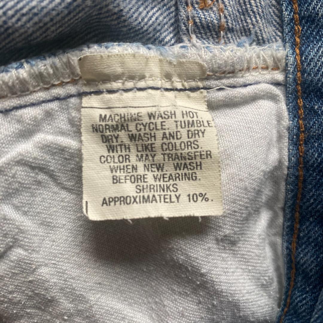 90s USA W28 Levi's 501XX バレンシア555刻印 ダメージ 90s USA W28 Levi's 501XX バレンシア555刻印 ダメージ