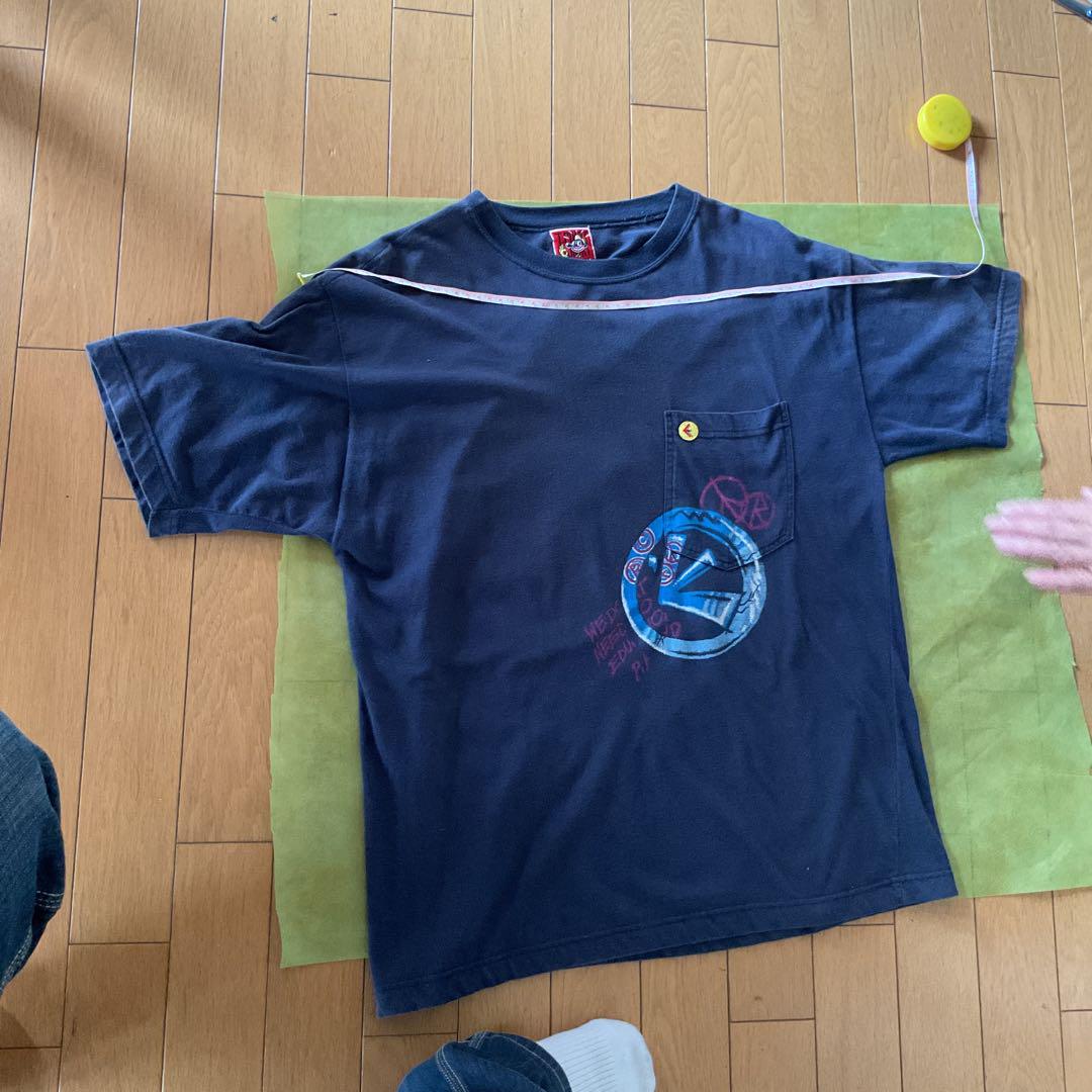 ネイビー 半袖Tシャツ ポケット付き グラフィック(古着)
