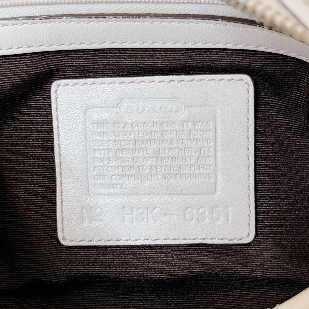 ✨美品✨ COACH ホーボー ワンショルダー ポーチ バッグ ホワイト 三日月