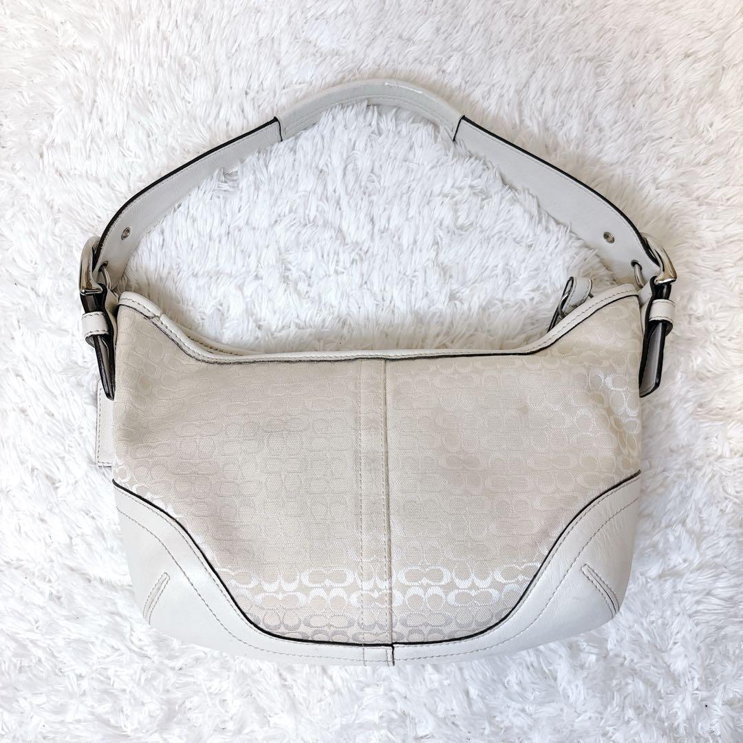 ✨美品✨ COACH ホーボー ワンショルダー ポーチ バッグ ホワイト 三日月