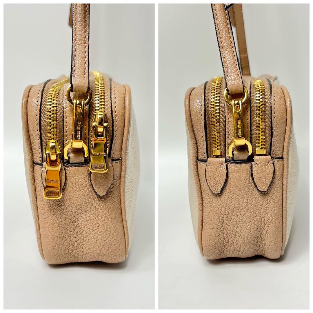 ミュウミュウ MIUMIU マドラス カメラバッグ ショルダーバッグ ベージュ 画像3