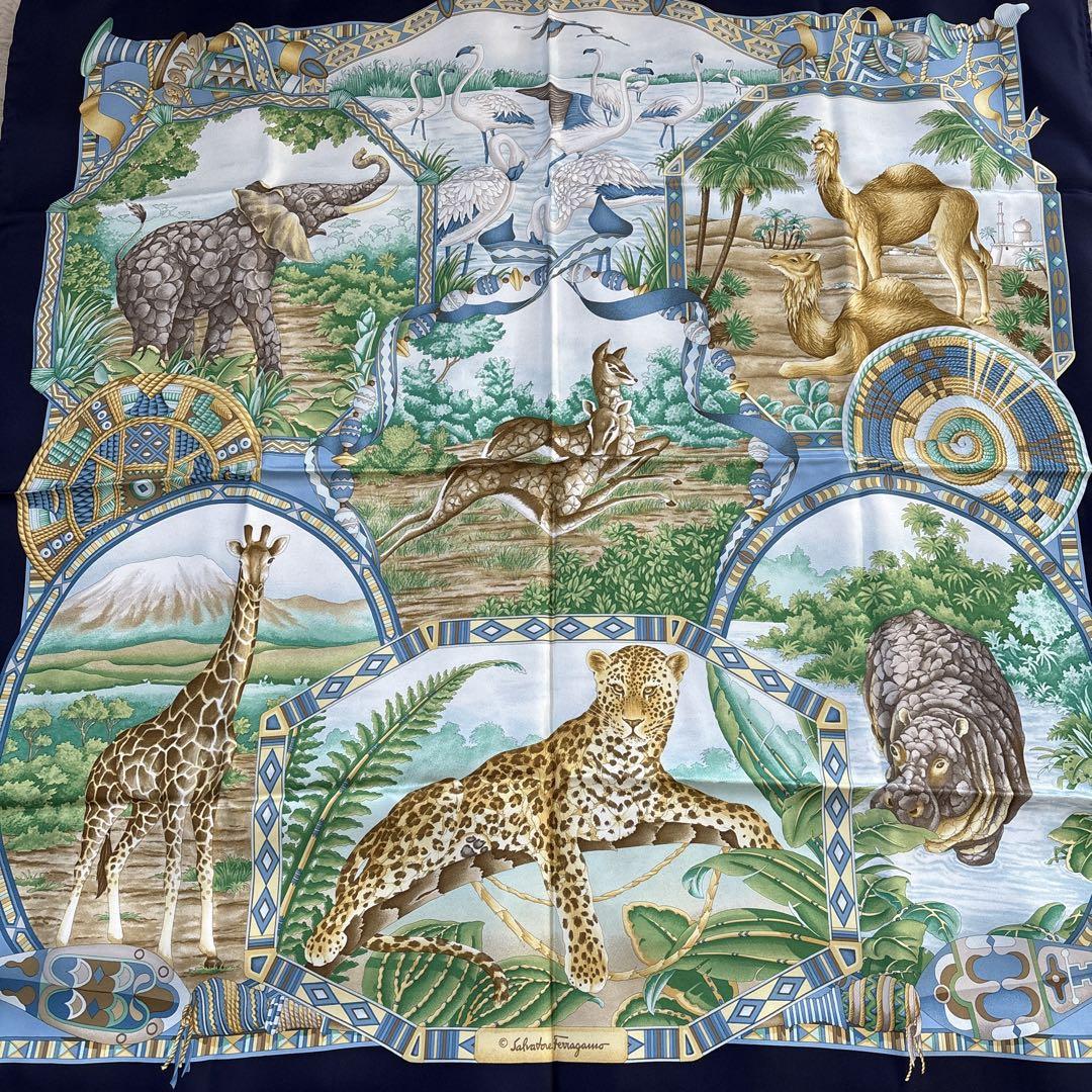 美品！サルヴァトーレフェラガモ 大判スカーフ シルク製 動物柄