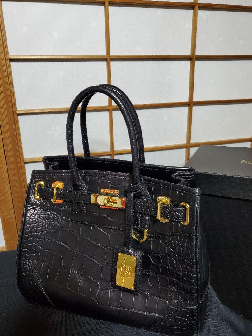 レザージュェルズ クロコダイル型押し トートバッグ 上等な レザージュェルズ クロコダイル型押し トートバッグ ハンドバッグ