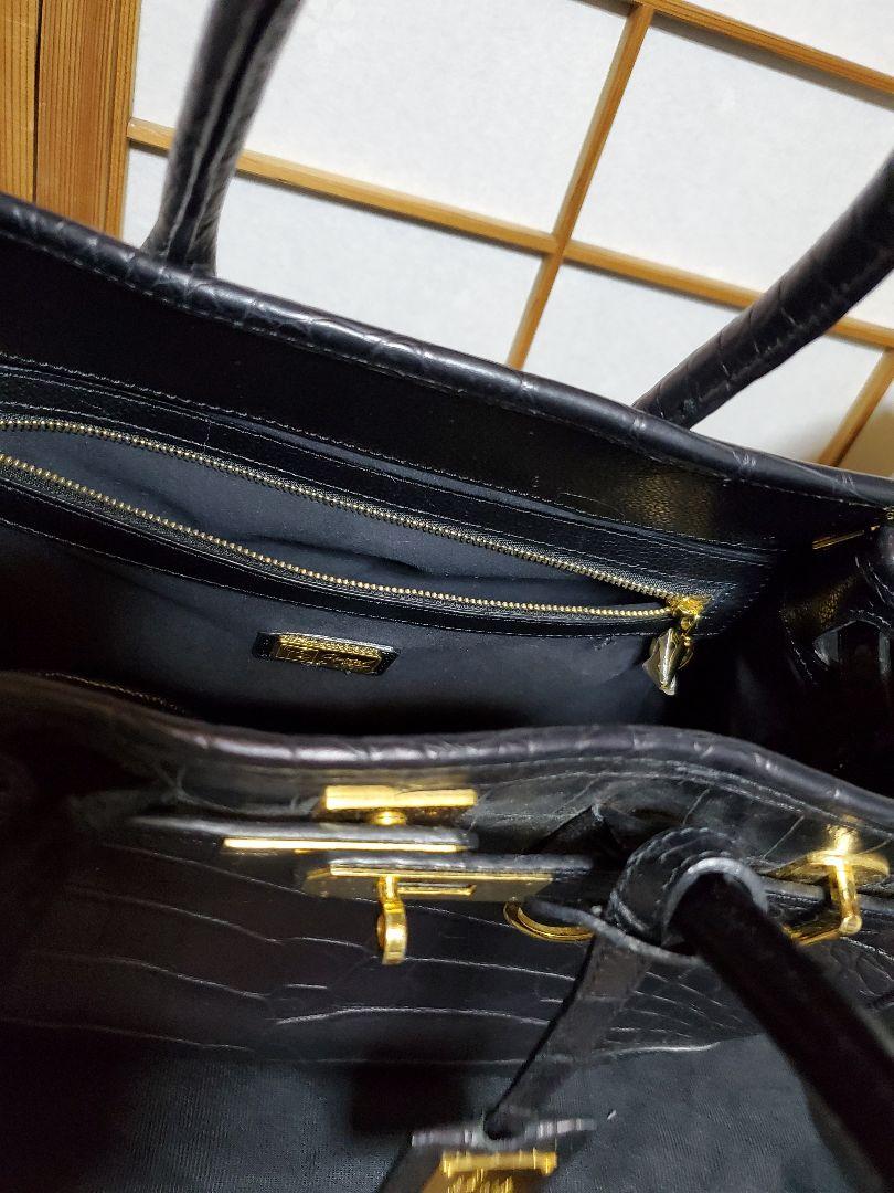 レザージュェルズ クロコダイル型押し トートバッグ 上等な レザージュェルズ クロコダイル型押し トートバッグ ハンドバッグ
