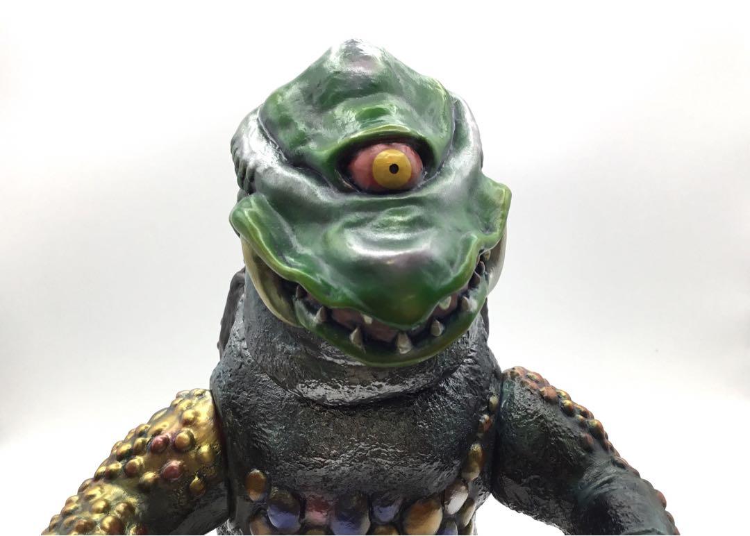 ザゴラ　シカルナ工房　ソフビ人形　怪獣　幻獣