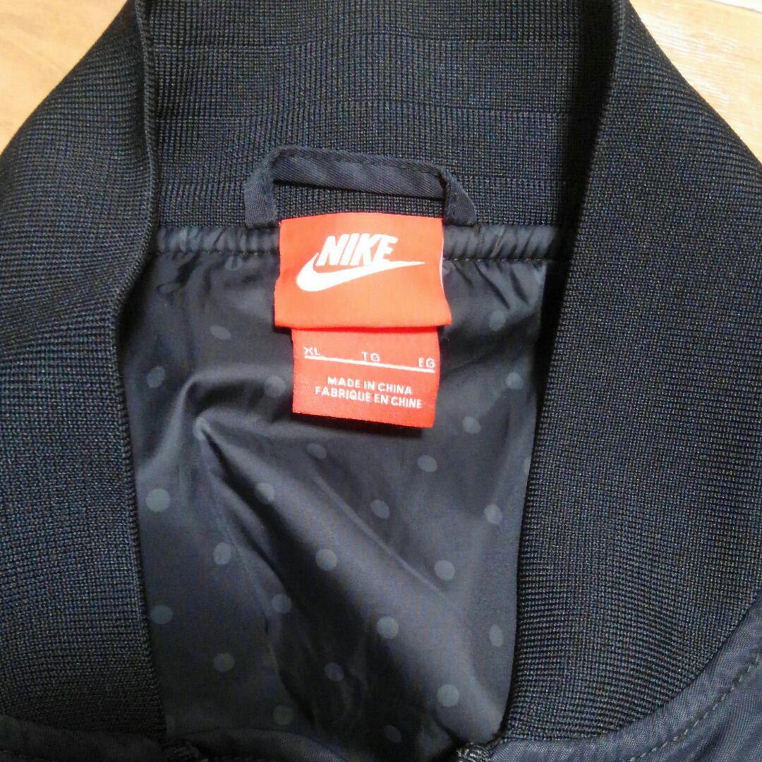 最終値下げ XL NIKE MA1 黒 ドット柄 フライトジャケット リブ ボンバー - フライトジャケット 最終値下げ XL NIKE MA1 黒 ドット柄 フライトジャケット リブ ボンバー - フライトジャケット