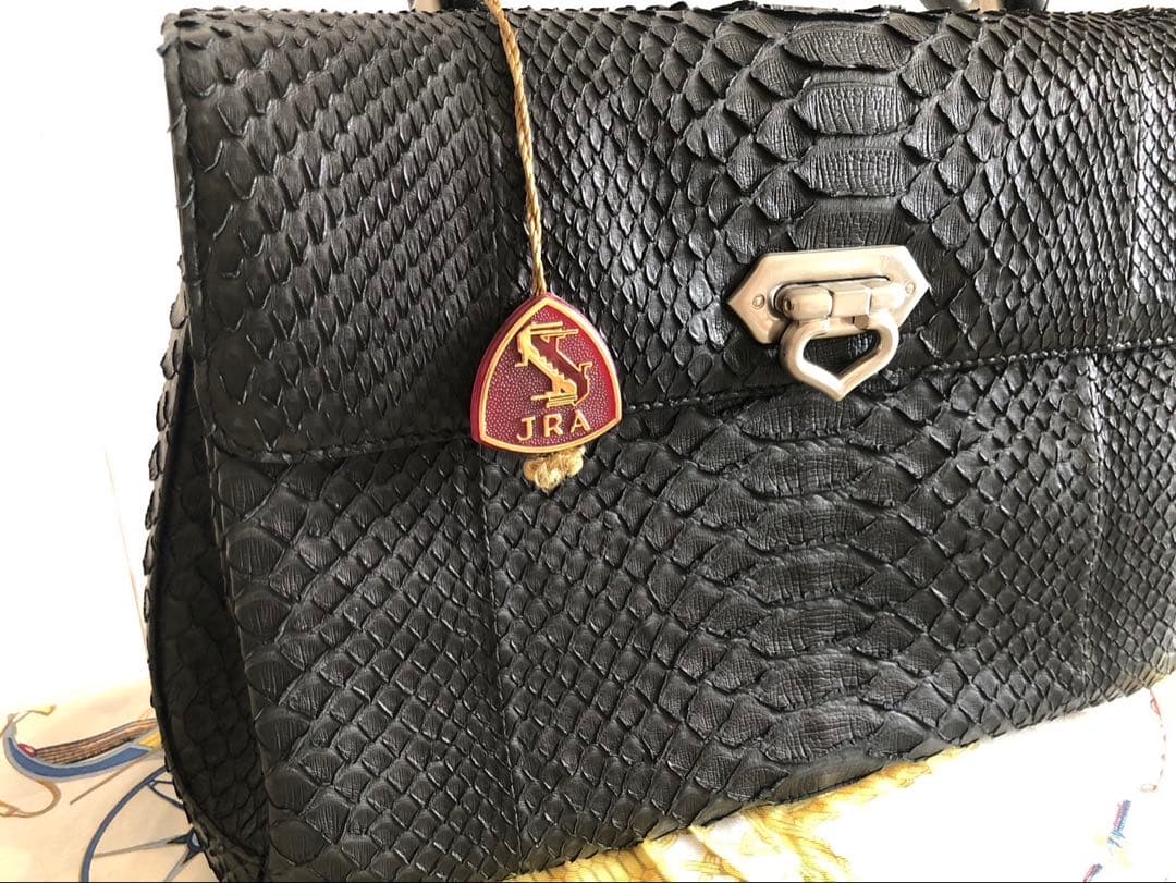 【希少】JRA公認m&k パイソンレザー ハンドバッグ エキゾチックレザー 希少】JRA公認m&k パイソンレザー ハンドバッグ エキゾチックレザー