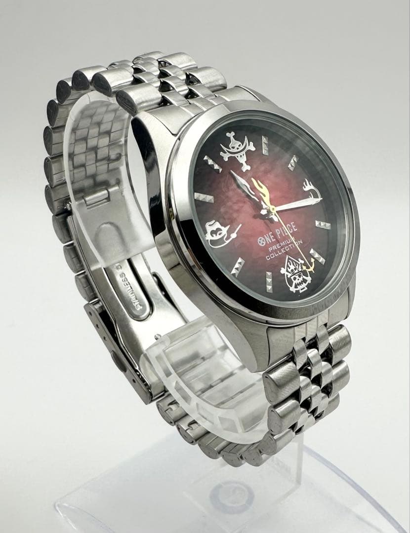 火拳のエース ワンピース 炎の記憶 稼働品 箱付き 腕時計 クォーツ 火拳のエース ワンピース 炎の記憶 稼働品 箱付き 腕時計 クォーツ