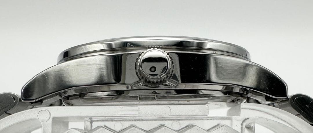 火拳のエース ワンピース 炎の記憶 稼働品 箱付き 腕時計 クォーツ 火拳のエース ワンピース 炎の記憶 稼働品 箱付き 腕時計 クォーツ