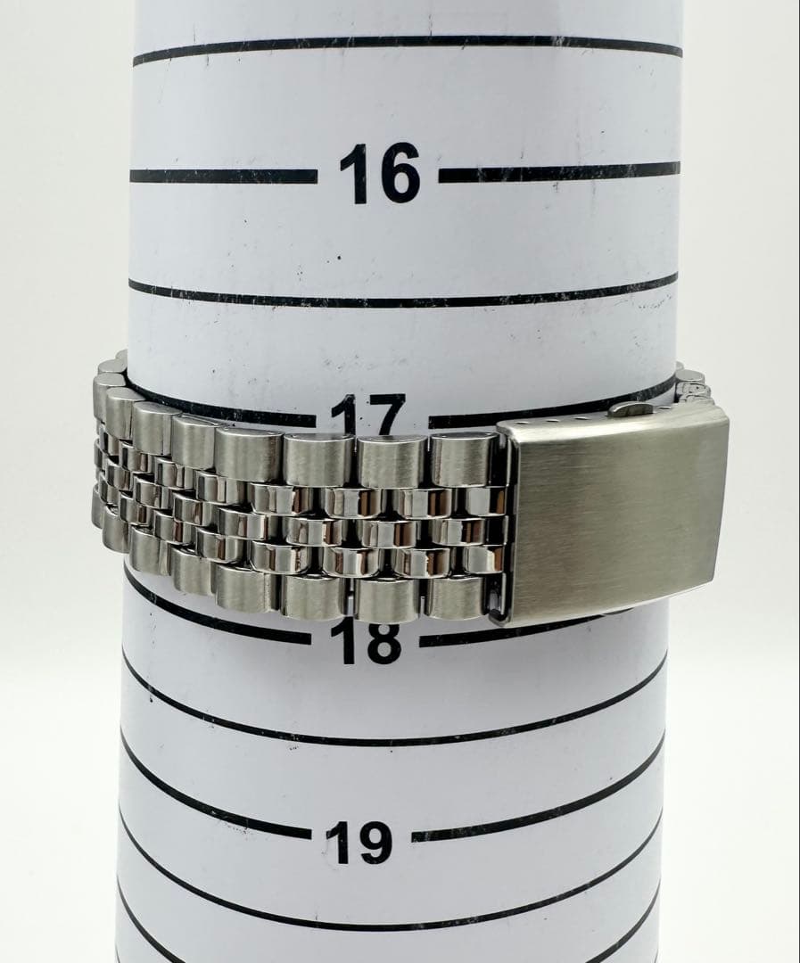 火拳のエース ワンピース 炎の記憶 稼働品 箱付き 腕時計 クォーツ 火拳のエース ワンピース 炎の記憶 稼働品 箱付き 腕時計 クォーツ