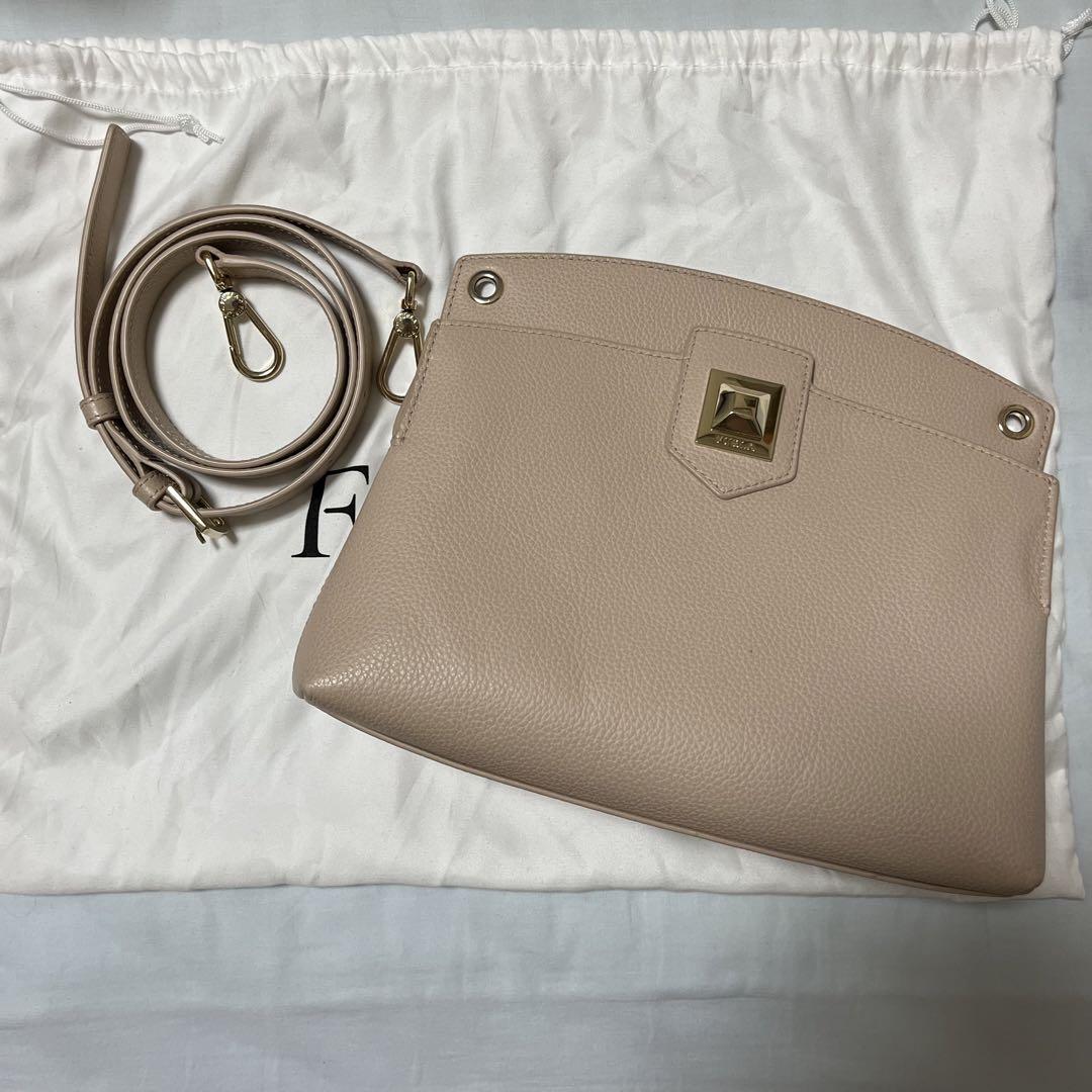 美品✨フルラ ANNA アナ 2way ショルダーバック ベージュ ロゴ