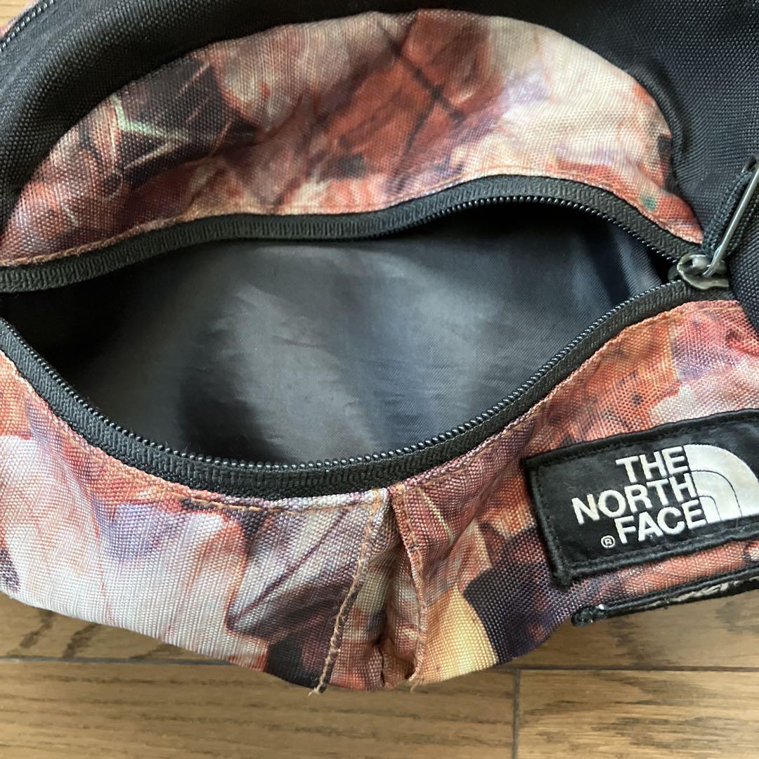 Supreme The North Face Roo Ⅱ Lumbar Pack