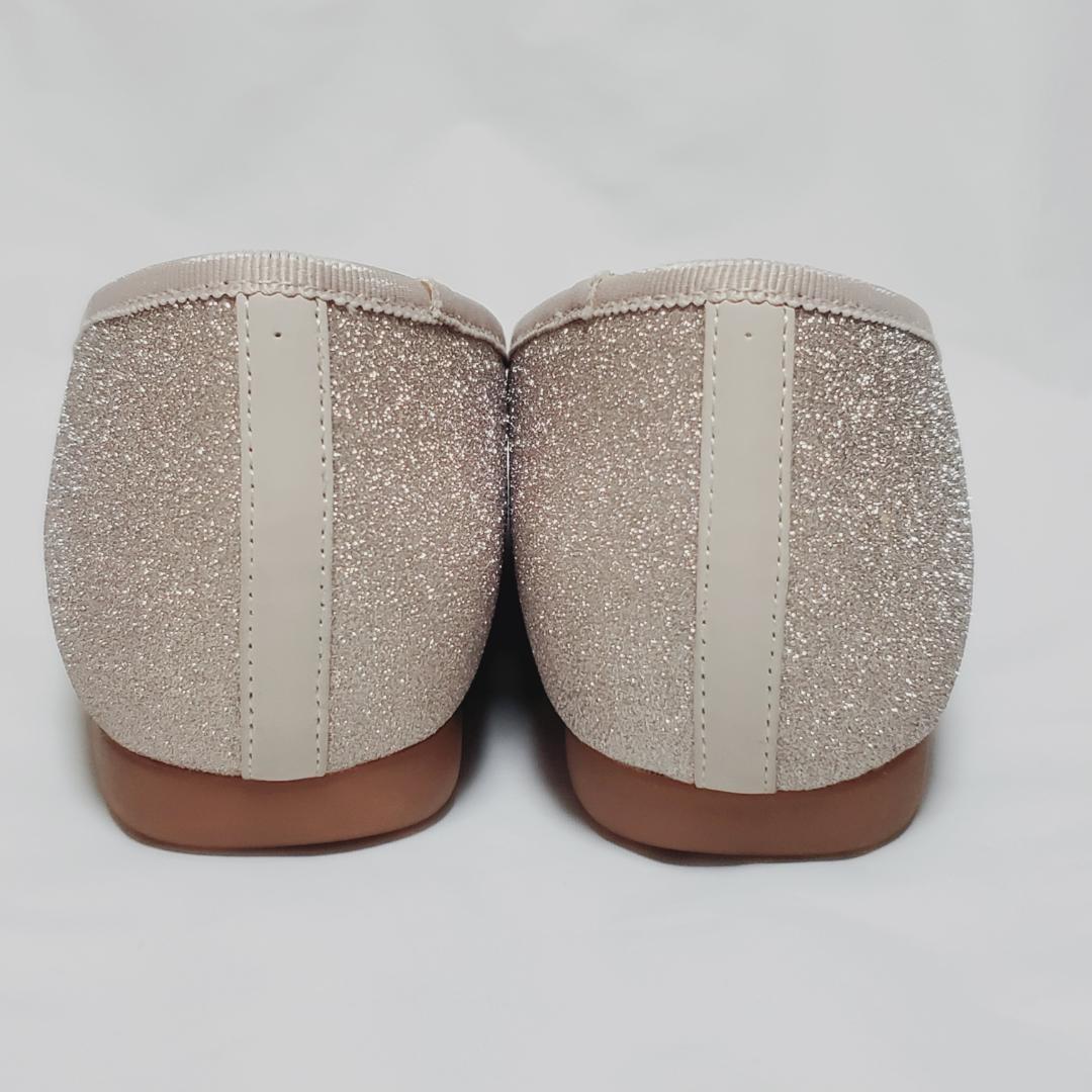 【新品同様】　unReef relaxie バレエシューズ　シルバー　24.5