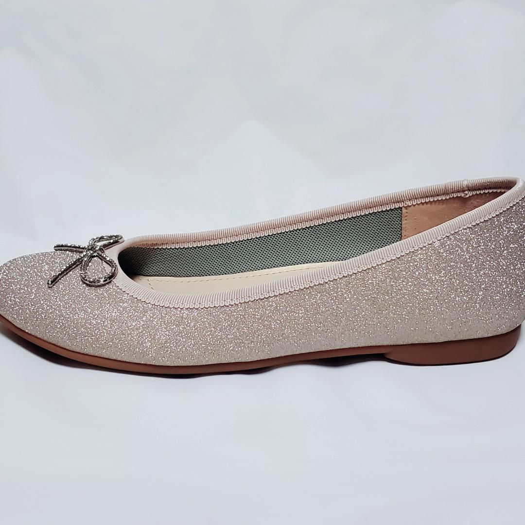 【新品同様】　unReef relaxie バレエシューズ　シルバー　24.5