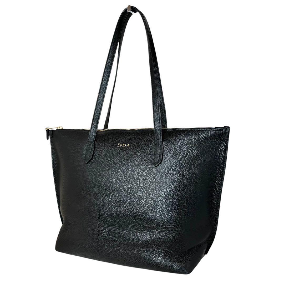 【美品☆】フルラ　FURLA トートバッグ　レザー　ブラック　A4 肩掛け