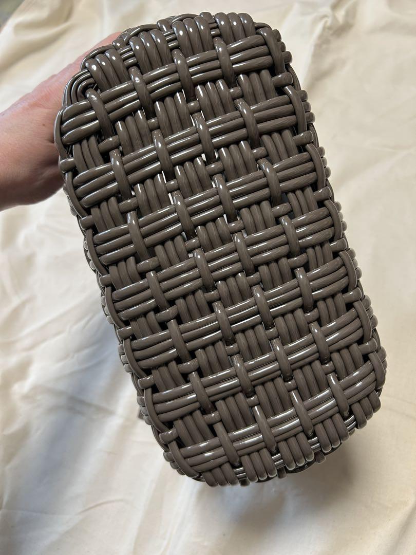 バレンシアガ BALENCIAGA 671342 ビストロ バスケット XS