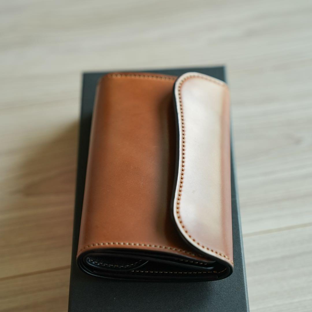 新品。WILDSWANS バーン ホーウィン　シェルコードバン