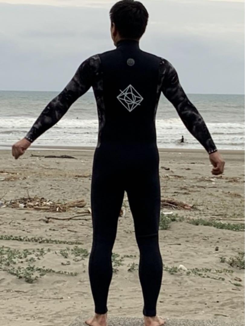 ウェットスーツ　QUIVER  クイーバー