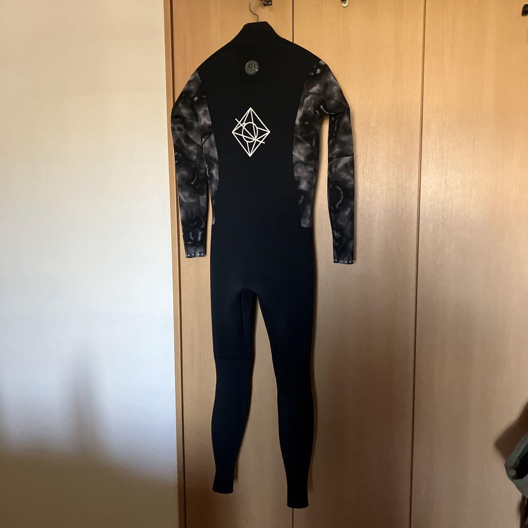 ウェットスーツ　QUIVER  クイーバー