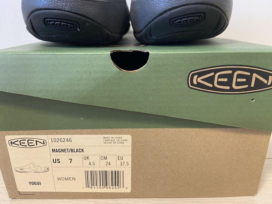 KEEN YOGUI グレー　24cm