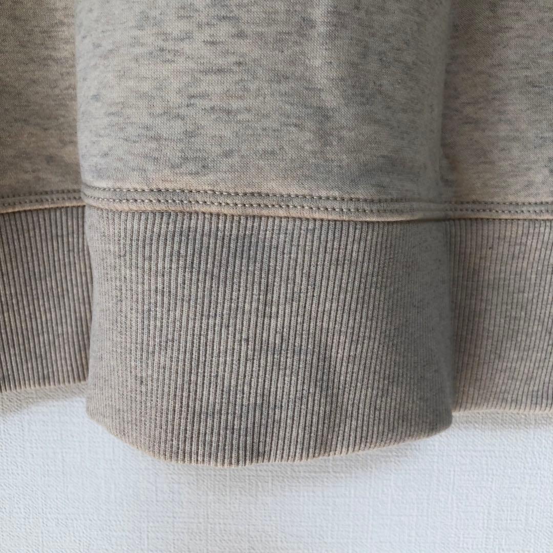 新品 韓国限定 オリジナル TOMMY HILFIGER トレーナー べージュ 新品 韓国限定 オリジナル TOMMY HILFIGER トレーナー べージュ