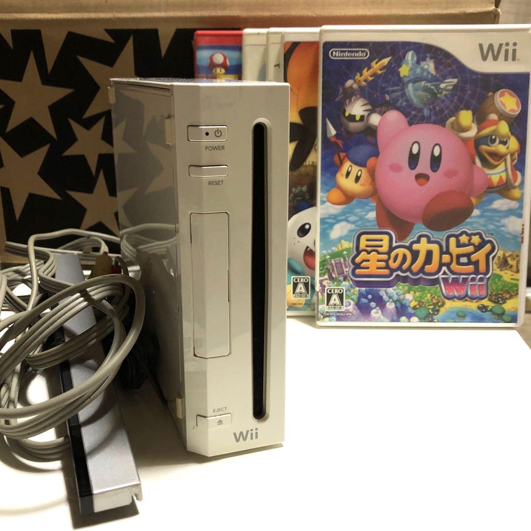 Nintendo Wii 本体　ソフト3つ　コントローラー付き wii 本体 ソフト2つ コントローラー3つ Nintendo Switch