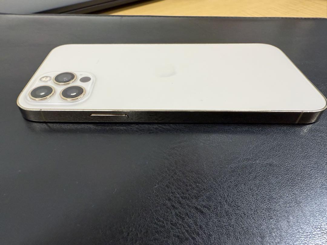 【美品】Apple iPhone 12 Pro ゴールド 本体