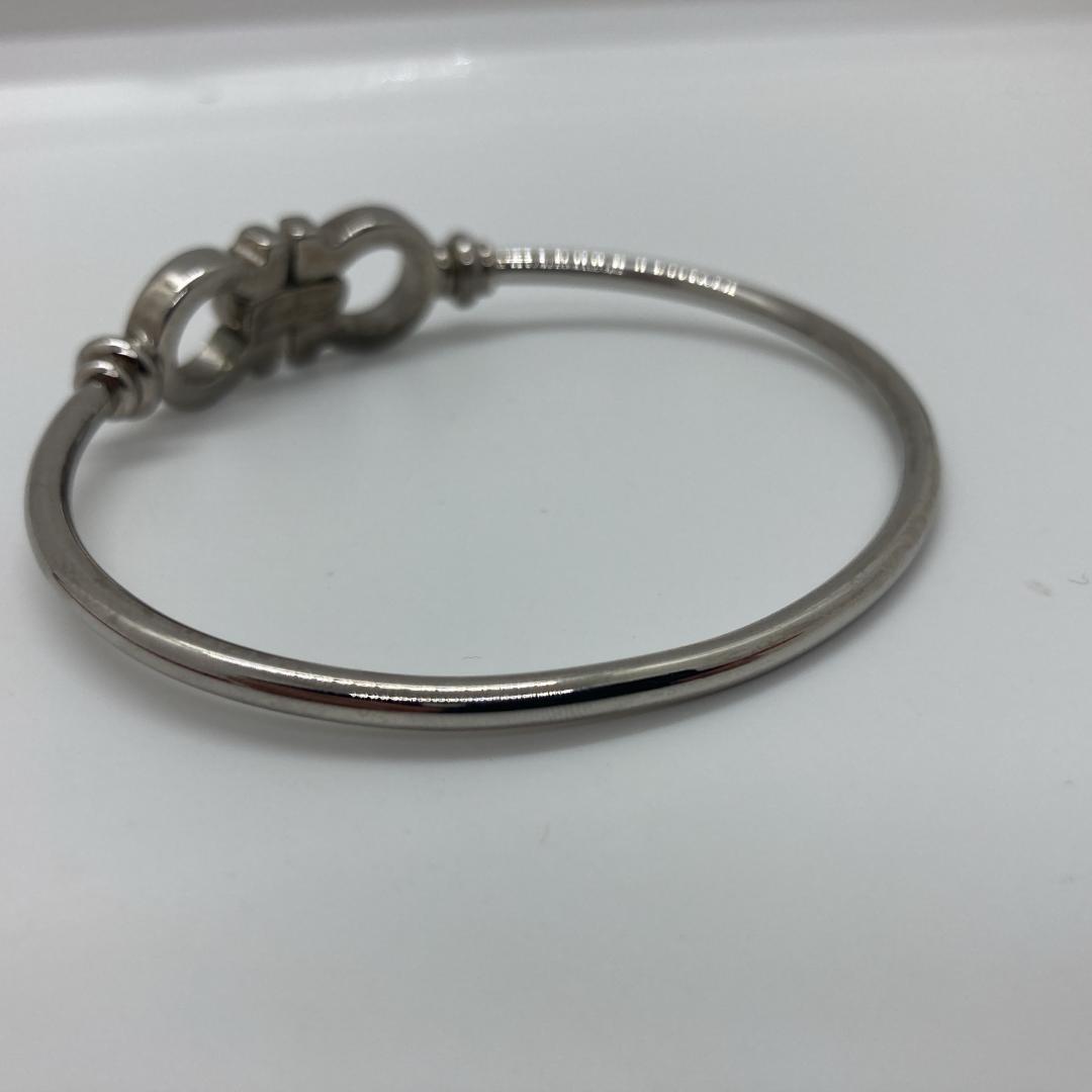 2022年製 新品】 Ferragamo サルバトーレフェラガ 3連ブレスレット モ三連バングル - バングル/リストバンド - alrc.asia 2022年製 新品】 Ferragamo サルバトーレフェラガ 3連ブレスレット モ三連バングル - バングル/リストバンド - alrc.asia