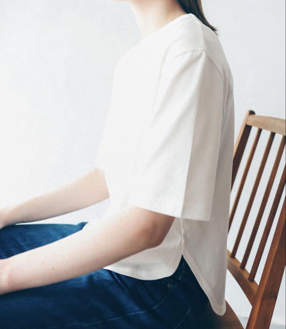HOKOS BLISS ホワイト コットン 半袖Tシャツ