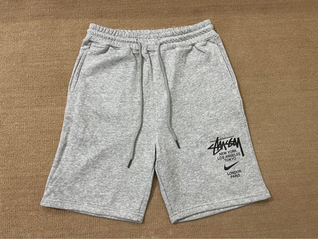 Stussy グレー ショートパンツ　　L