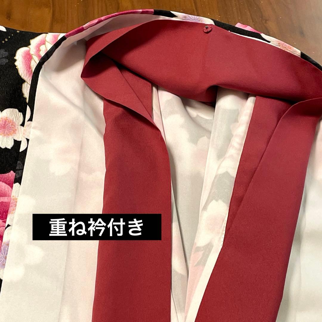 145-卒業袴　2点セット❤︎黒地にピンク系の花がら　ラブリーなレース付き袴