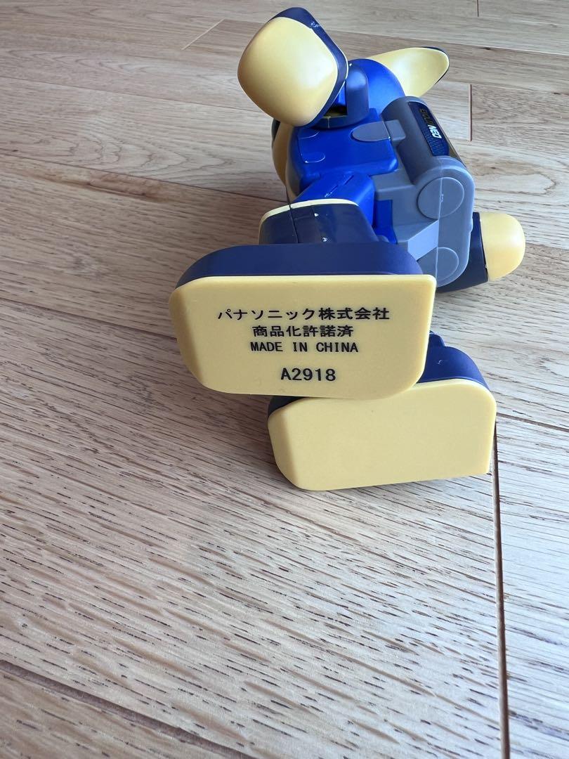 エボルタくん　てくてくROBI 2足歩行 てくてくエボルタNEOくん