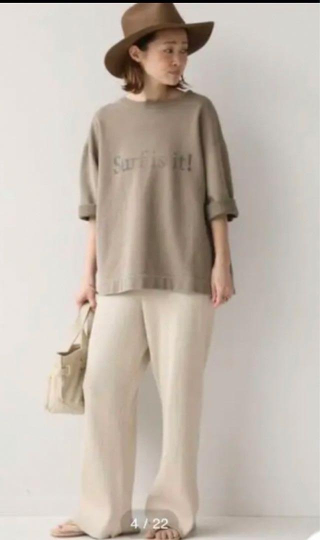 全ての ベージュ ワイドパンツ スリット入り パンツ